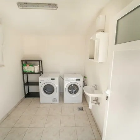 Mobile House Fantina Campingplatz Sveti Filip i Jakov