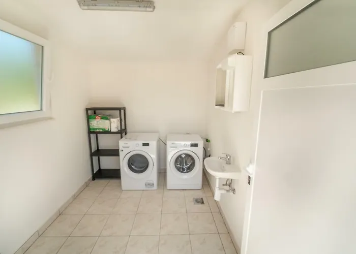 Mobile House Fantina Kemping Sveti Filip i Jakov